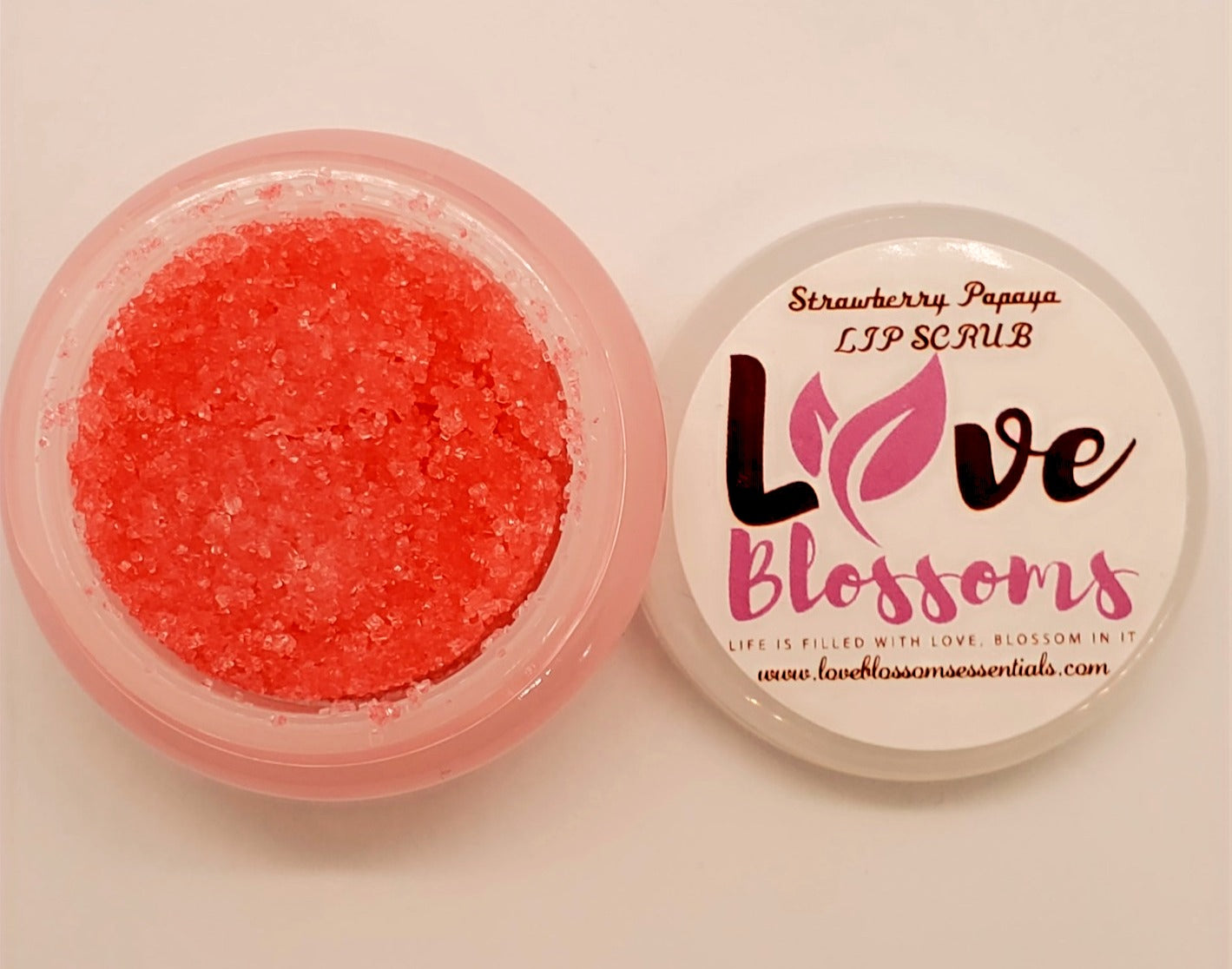 Strawberry & Papaya Lip Scrub image 0
